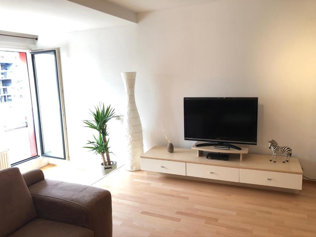 Bright Apartment With A Free Parking Garage @ Wienerberg المظهر الخارجي الصورة